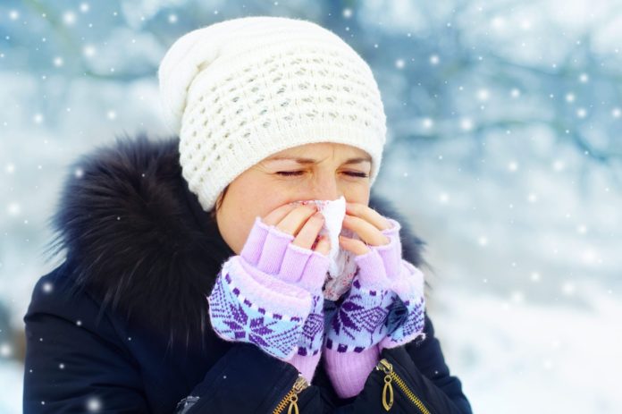 winter-lady-sneezing